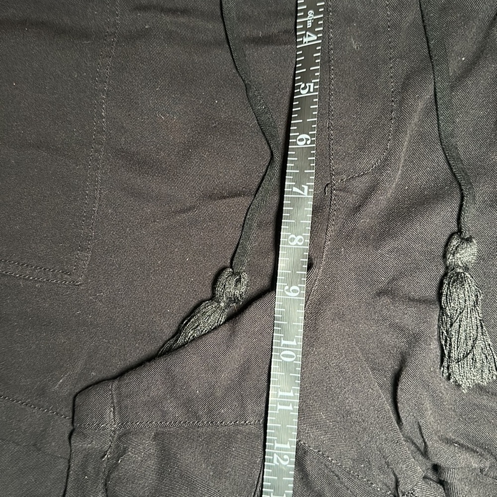 Boutique Black Pull On Shorts Size 1X - Picture 6 of 6